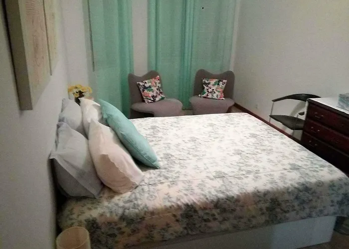 Apartament T1 *
